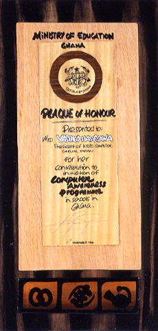 Award from the Ministry of Education of Ghana to Yasuko Hasegawa